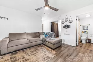 1921 4th St SW, Hickory, NC 28602 - Photo 6