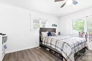 1921 4th St SW, Hickory, NC 28602 - Photo 16