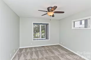 100 Titleist Way, Hendersonville, NC 28739 - Photo 16