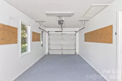 100 Titleist Way, Hendersonville, NC 28739 - Photo 10