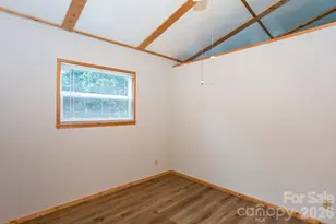 261 Black Pine Rd, Newland, NC 28657 - Photo 16
