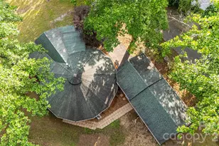 150 Freeman Knolls Dr, Hendersonville, NC 28792 - Photo 6