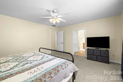 17 Coventry Circle E, Franklin, NC 28734 - Photo 16