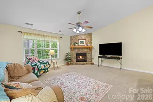 17 Coventry Circle E, Franklin, NC 28734 - Photo 10