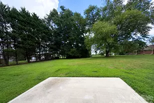 2109 Fernwood Dr, Shelby, NC 28152 - Photo 10