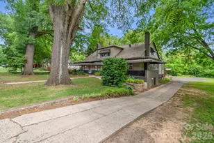 912 Rankin Ave, Gastonia, NC 28052 - Photo 2