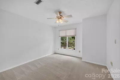1736 12th Street NE, Hickory, NC 28601 - Photo 26