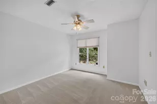 1736 12th St NE, Hickory, NC 28601 - Photo 26