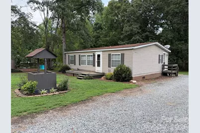 2932 Loop Road, Lincolnton, NC 28092 - Photo 2