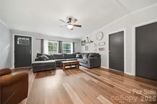 2932 Loop Rd, Lincolnton, NC 28092 - Photo 4