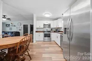 2932 Loop Rd, Lincolnton, NC 28092 - Photo 10
