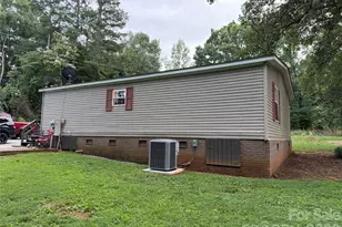 2932 Loop Rd, Lincolnton, NC 28092 - Photo 22