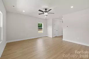 8118 Cravat Ct, Charlotte, NC 28215 - Photo 6