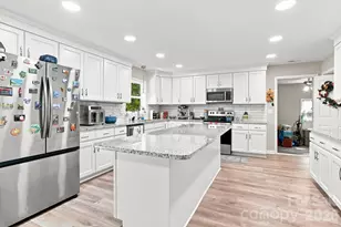 1053 Christopher Cir, Rock Hill, SC 29730 - Photo 14