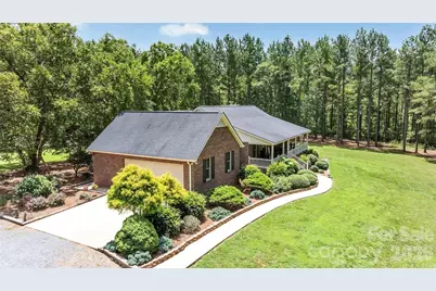 1910 Nc Hwy 134 Highway N, Troy, NC 27371 - Photo 2