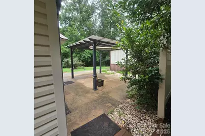 2734 Orchard Street, Newton, NC 28658 - Photo 6