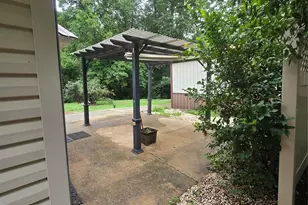 2734 Orchard St, Newton, NC 28658 - Photo 6