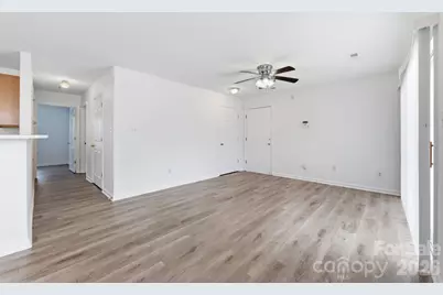 3965 Mohawk Court, Charlotte, NC 28215 - Photo 10