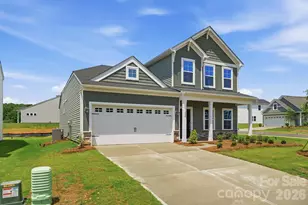 4013 Juno Dr, Charlotte, NC 28215 - Photo 2