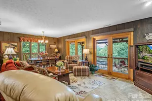 12 Chippewa Trl, Black Mountain, NC 28711 - Photo 10