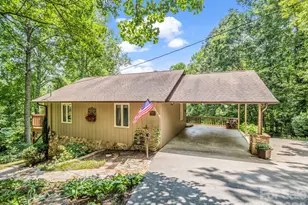 12 Chippewa Trl, Black Mountain, NC 28711 - Photo 1