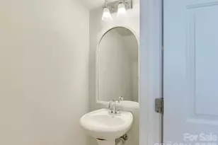 400 Clarice Ave, Charlotte, NC 28204 - Photo 20