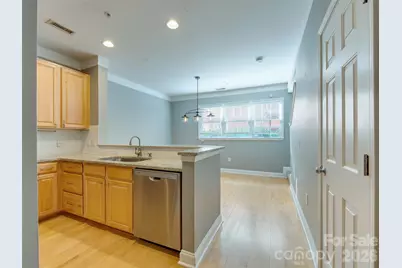 400 Clarice Avenue #175, Charlotte, NC 28204 - Photo 8