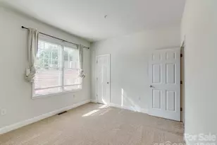 400 Clarice Ave, Charlotte, NC 28204 - Photo 22