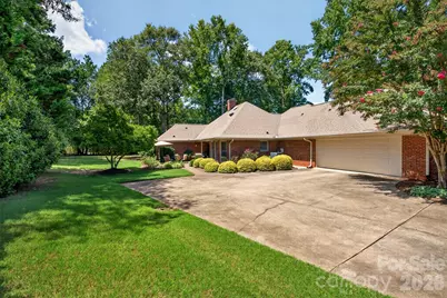 216 Muirfield Drive, Spartanburg, SC 29306 - Photo 34