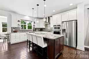 400 Belton St, Charlotte, NC 28209 - Photo 8