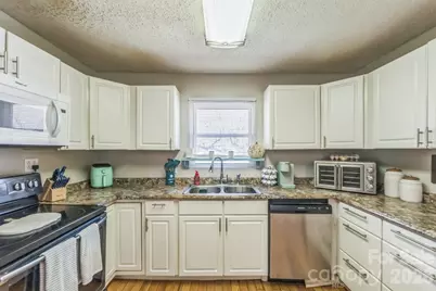 2100 Pisgah Highway, Candler, NC 28715 - Photo 8