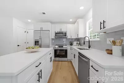 4611 Rock Stream Drive, Charlotte, NC 28269 - Photo 12
