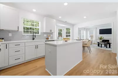 4611 Rock Stream Drive, Charlotte, NC 28269 - Photo 10