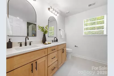 4611 Rock Stream Drive, Charlotte, NC 28269 - Photo 20