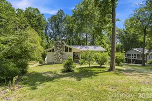 3020 Chestnut Tree Rd, Hendersonville, NC 28792 - Photo 46