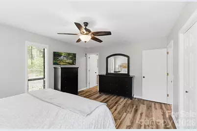 3020 Chestnut Tree Road, Hendersonville, NC 28792 - Photo 22