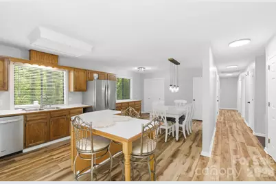 3020 Chestnut Tree Road, Hendersonville, NC 28792 - Photo 14