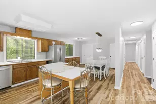 3020 Chestnut Tree Rd, Hendersonville, NC 28792 - Photo 14