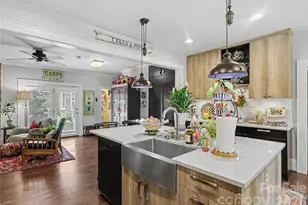 2527 Sharon Rd, Charlotte, NC 28211 - Photo 18