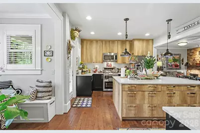 2527 Sharon Road, Charlotte, NC 28211 - Photo 10