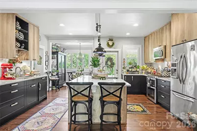 2527 Sharon Road, Charlotte, NC 28211 - Photo 14