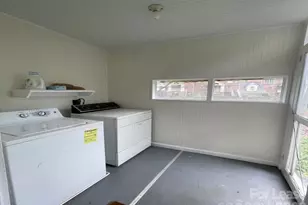 218 Circle Ave, Charlotte, NC 28207 - Photo 20