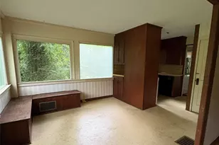 912 Halstead Blvd, Hendersonville, NC 28791 - Photo 8