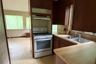 912 Halstead Blvd, Hendersonville, NC 28791 - Photo 6
