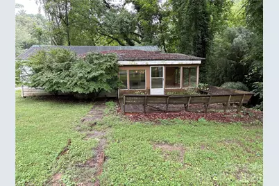 912 Halstead Boulevard, Hendersonville, NC 28791 - Photo 4