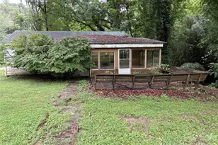 912 Halstead Blvd, Hendersonville, NC 28791 - Photo 4