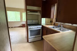 912 Halstead Blvd, Hendersonville, NC 28791 - Photo 6