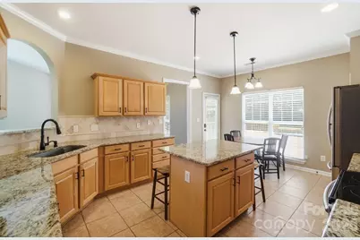 7015 Lenhart Drive, Charlotte, NC 28226 - Photo 12