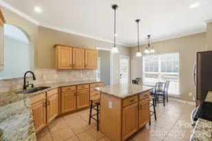 7015 Lenhart Dr, Charlotte, NC 28226 - Photo 12