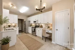 1393 Hollythorne Dr, Rock Hill, SC 29732 - Photo 16